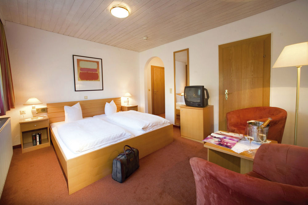Alpenresidenz Adler Hotel Kirchberg in Tirol Værelse billede